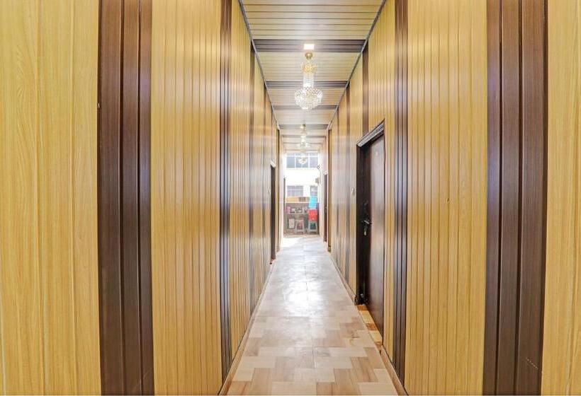 Oyo Flagship Hotel Sawariya Grand