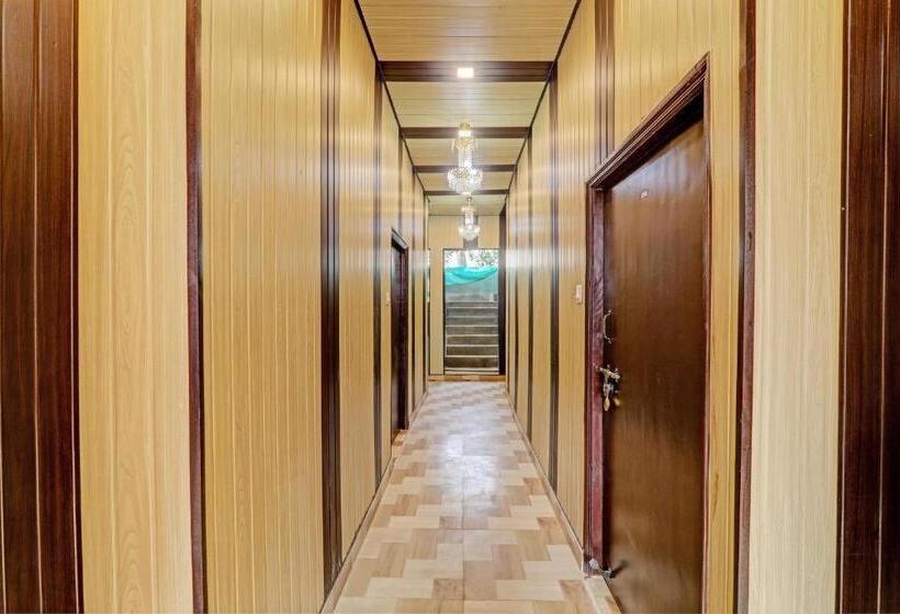 Oyo Flagship Hotel Sawariya Grand