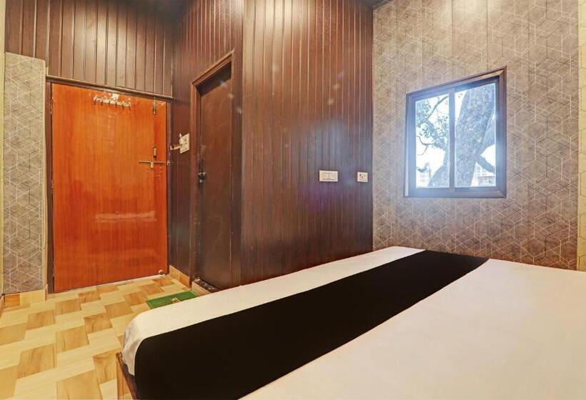 Oyo Flagship Hotel Sawariya Grand