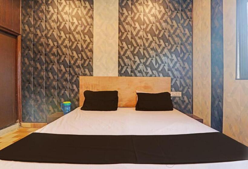 Oyo Flagship Hotel Sawariya Grand