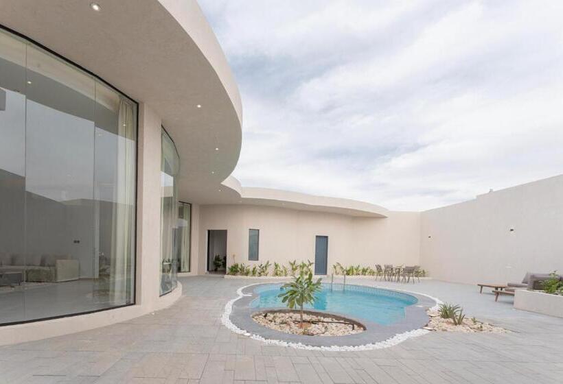 Palm Trees Resort Alammaria