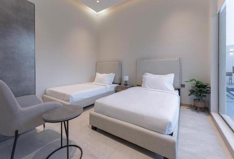 Palm Trees Resort Alammaria