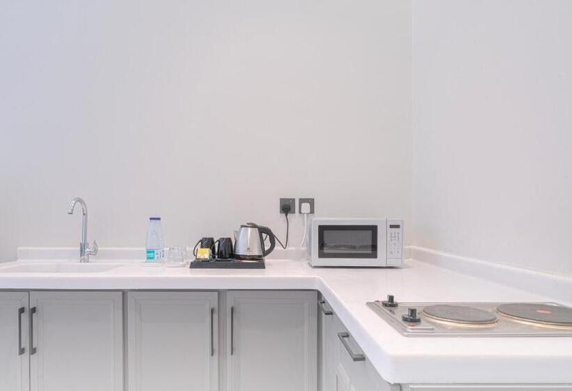 Palm Trees Resort Alammaria