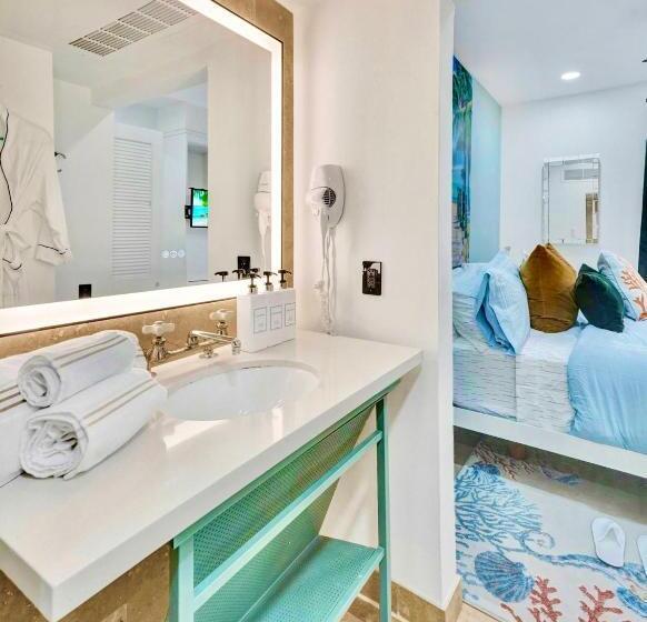 Park Place South Of Fifth