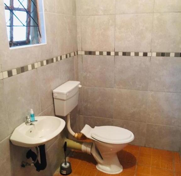 פנסיון 30 Nine Guesthouse