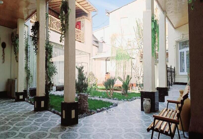 بنسيون Alifa Lux Guesthouse