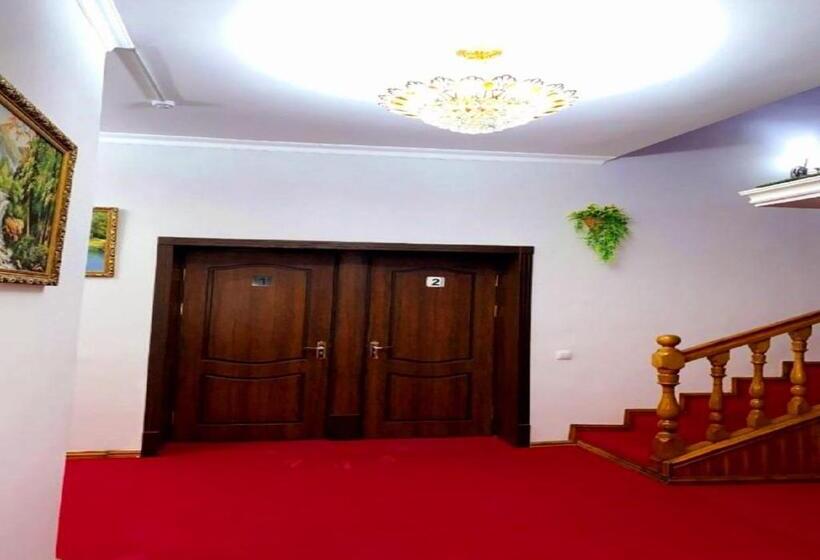 بنسيون Alifa Lux Guesthouse