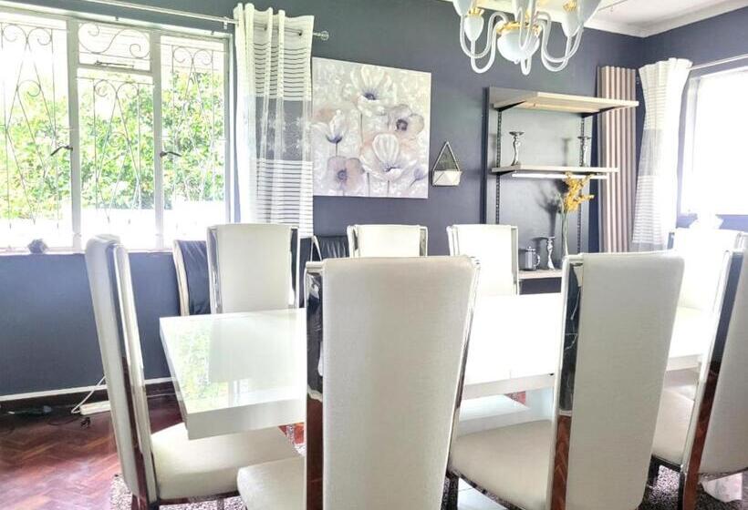 Пансион City Gate Two