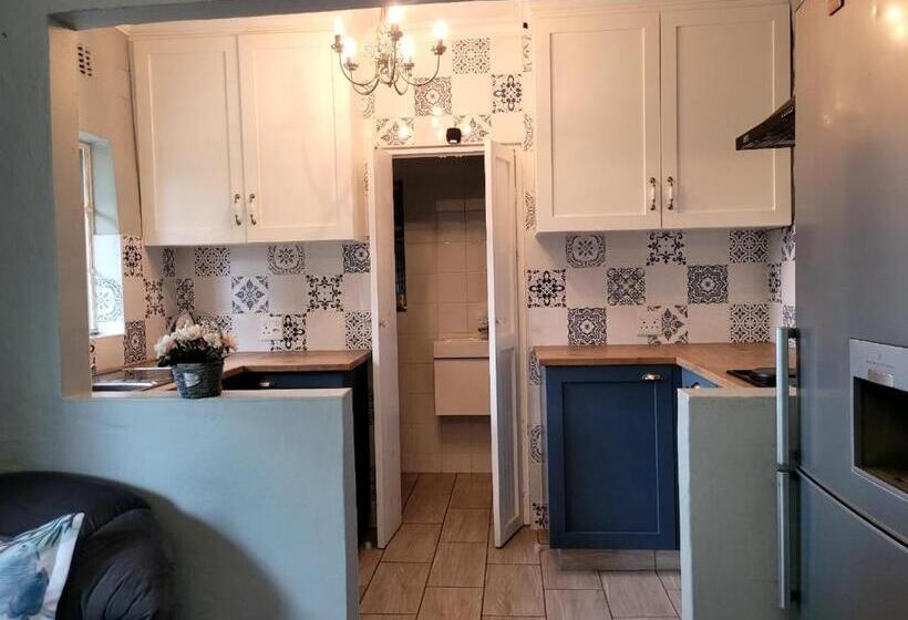 Пансион City Gate Two