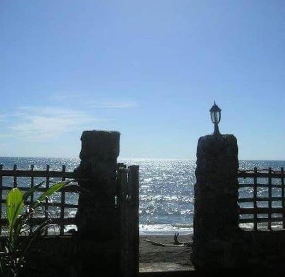 פנסיון Cmdc Private Beach House