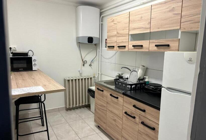 ペンション Deseda Kabin