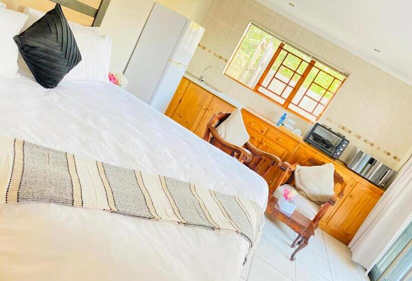 פנסיון Ethembeni Guesthouse