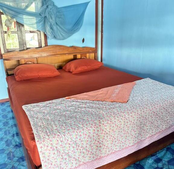 Пансион Happy Bangalow