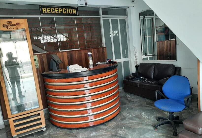 پانسیون Hostal/hotel Antoine