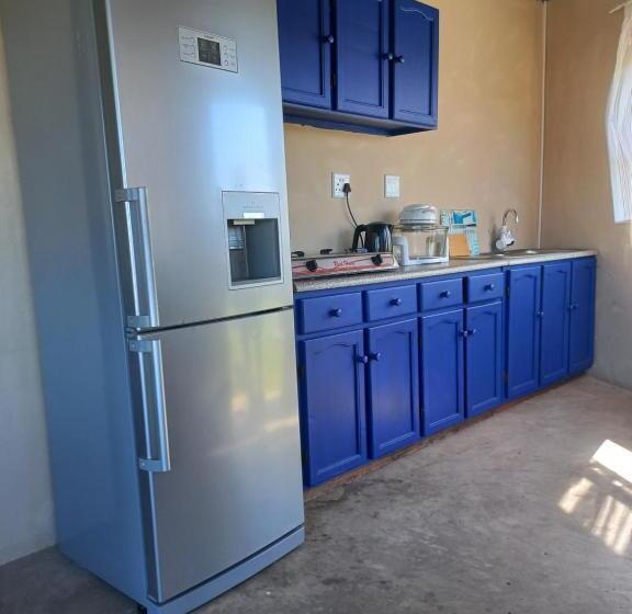 بنسيون Kwa Flats Emaweni