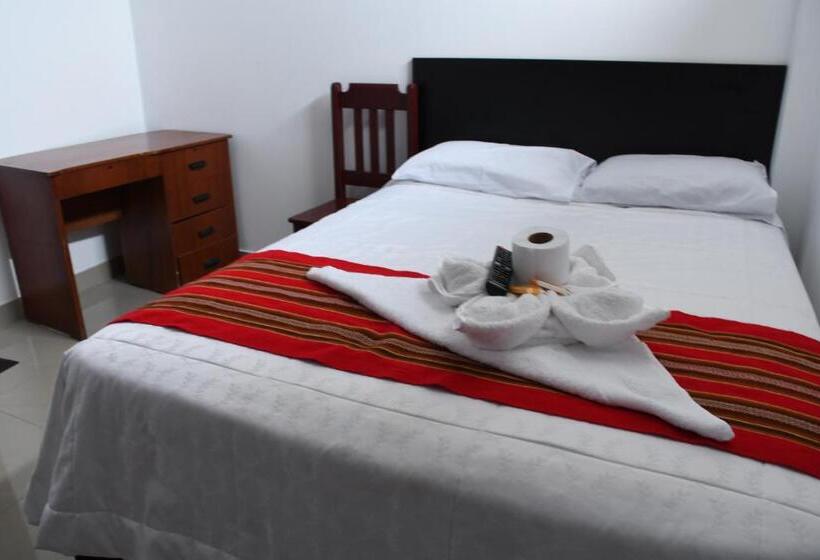 بنسيون La Casa Del Turista Chachapoyas