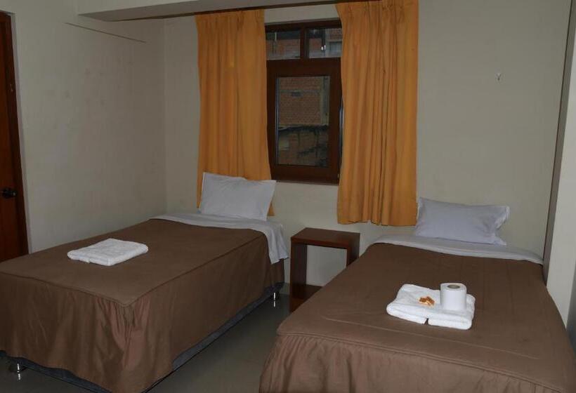 ペンション La Casa Del Turista Chachapoyas