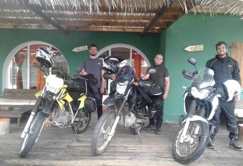 פנסיון Las Palmas Beach Hostel