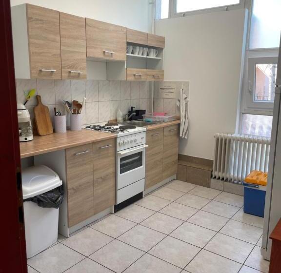 פנסיון àlom Vendèghàz