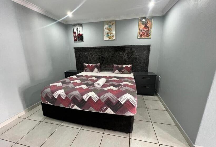 Пансион Nest And Rest Guest House