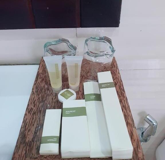 ペンション Only One Boutique Restaurant Cafe