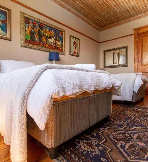 بنسيون Pandora S Guesthouse