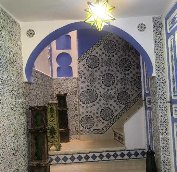 بنسيون Riad Chengli 蓝城里