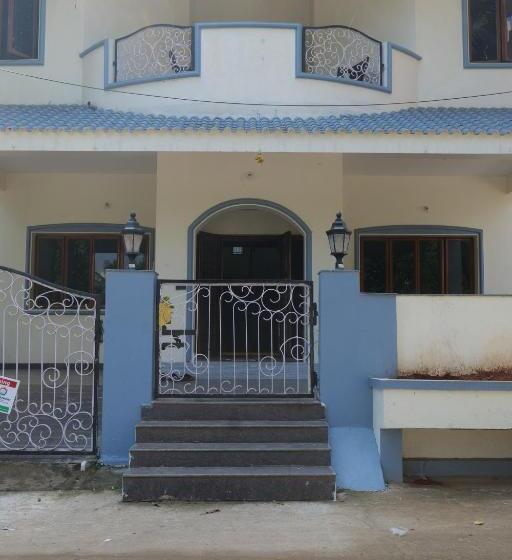 פנסיון Sris Guest House