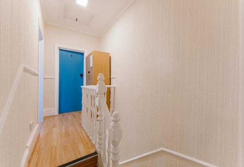 膳宿费 Stratford Cosy Rooms 37