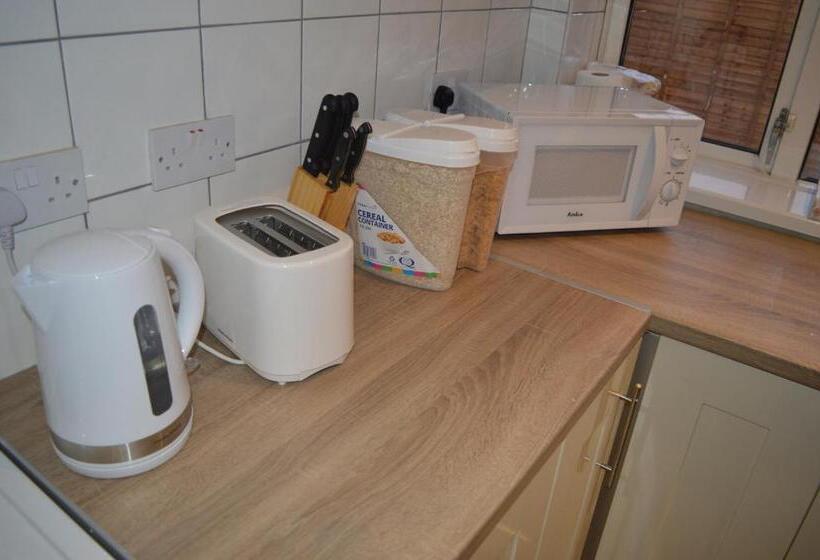 פנסיון The Comfy Cottage