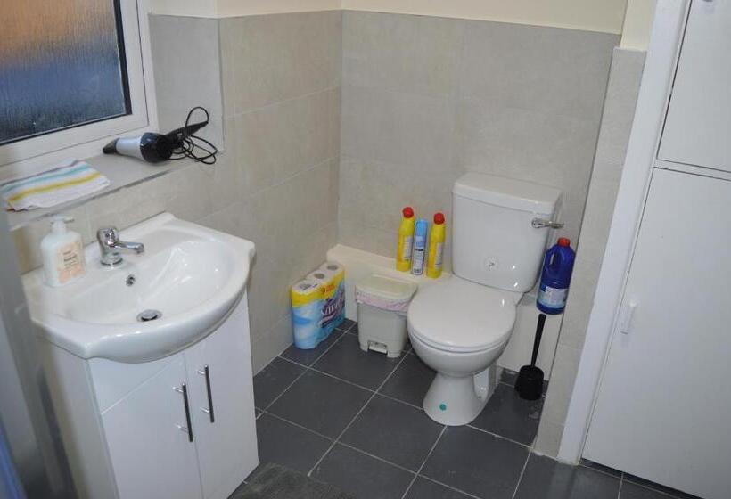 פנסיון The Comfy Cottage