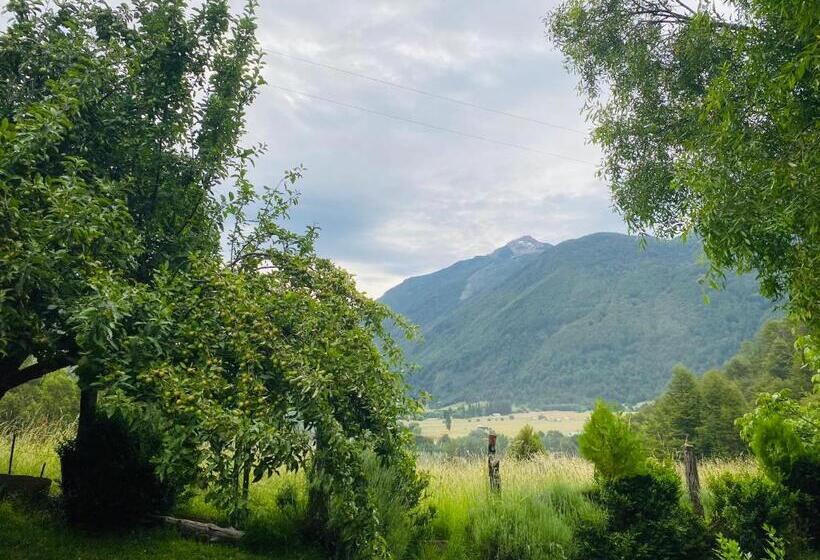 פנסיון Turismo Rural Los Alpes