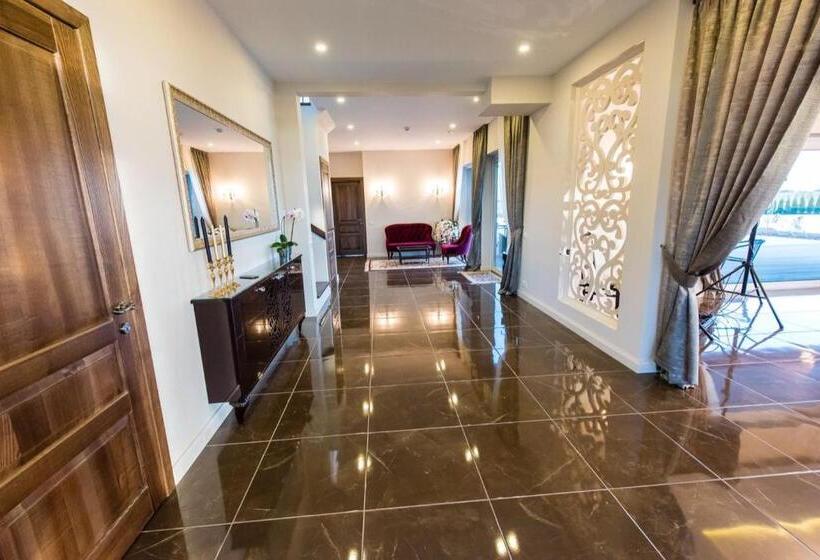 پانسیون Villa Orchidea