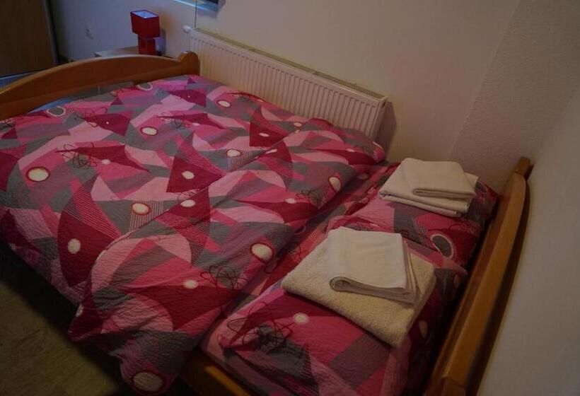 پانسیون Villa Tiha Noc