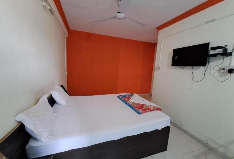 פנסיון Wonderhills Lodge