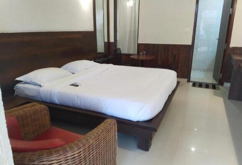 Rani Palace Hotel And Resort