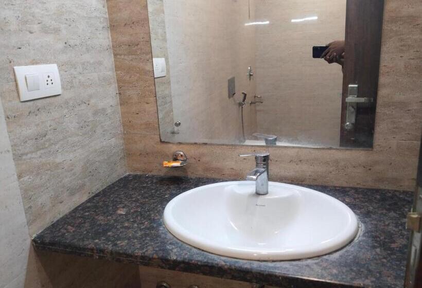 Rani Palace Hotel And Resort