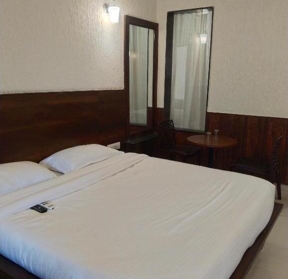 Rani Palace Hotel And Resort