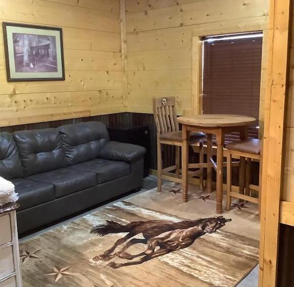 리조트 Painted Lakes Ranch