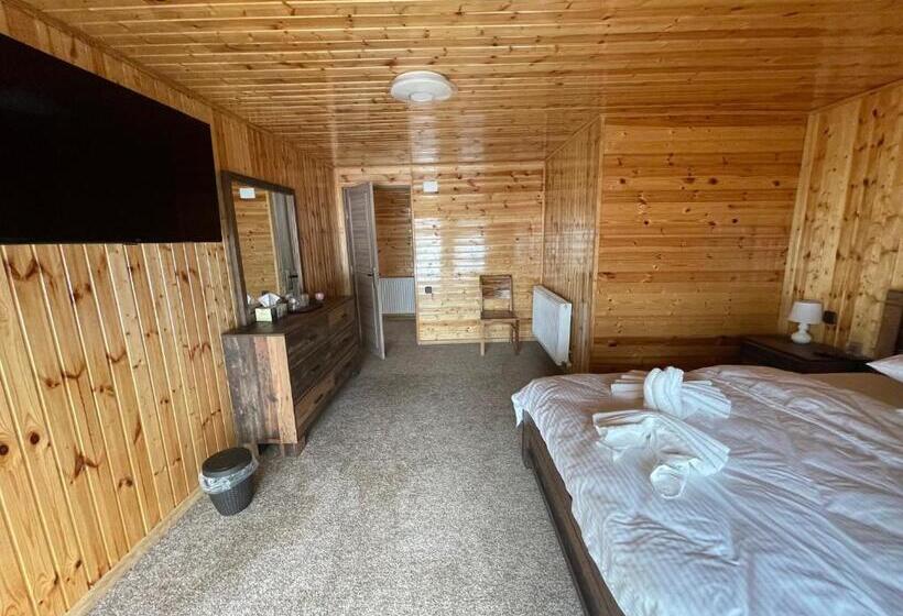 אתר נופש Potcoava Dunarii