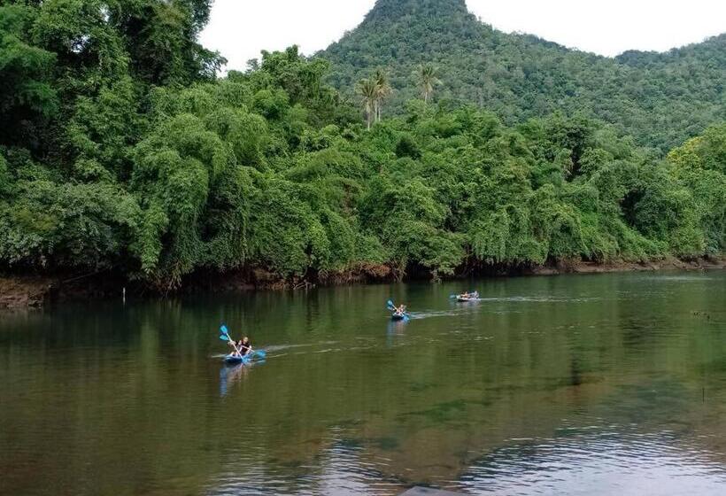 Resort Suan Ruen Rom View Raft