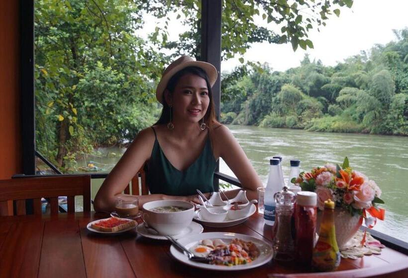 Resort Suan Ruen Rom View Raft