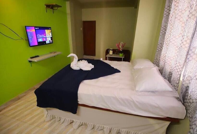 Shree Ganesh Hotel And Lodge