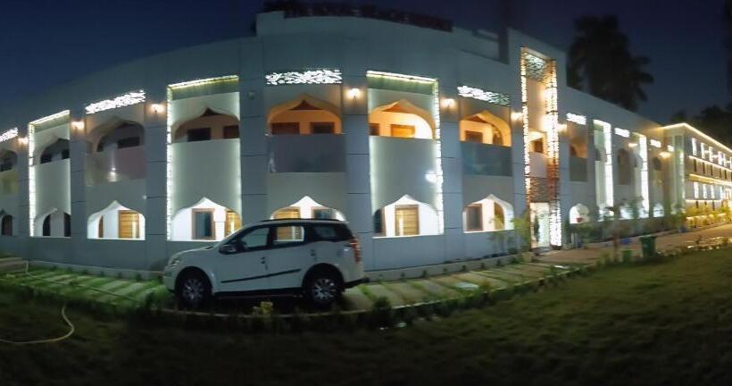 The Royal Beach Resort