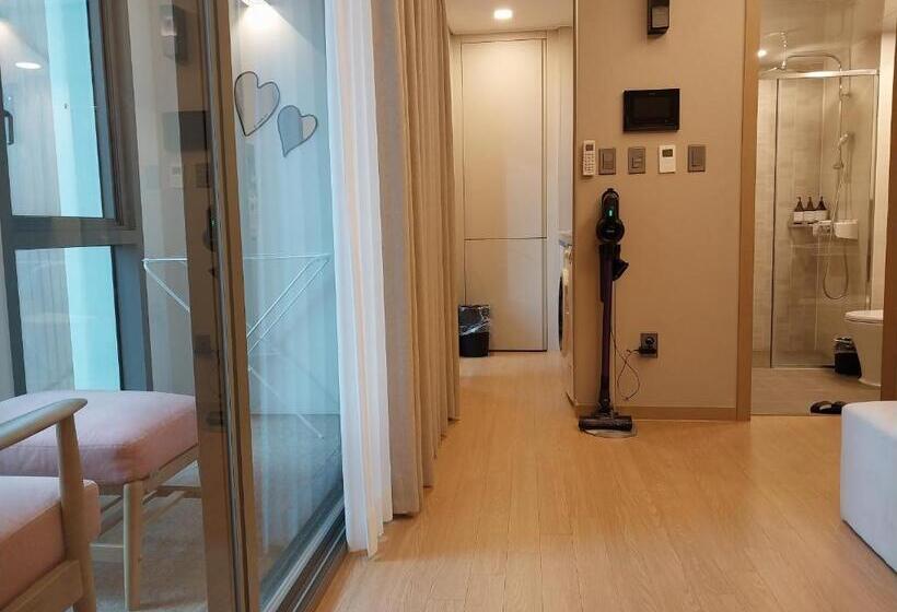 The Solid Residence   Elbon The Stay By Haeundae