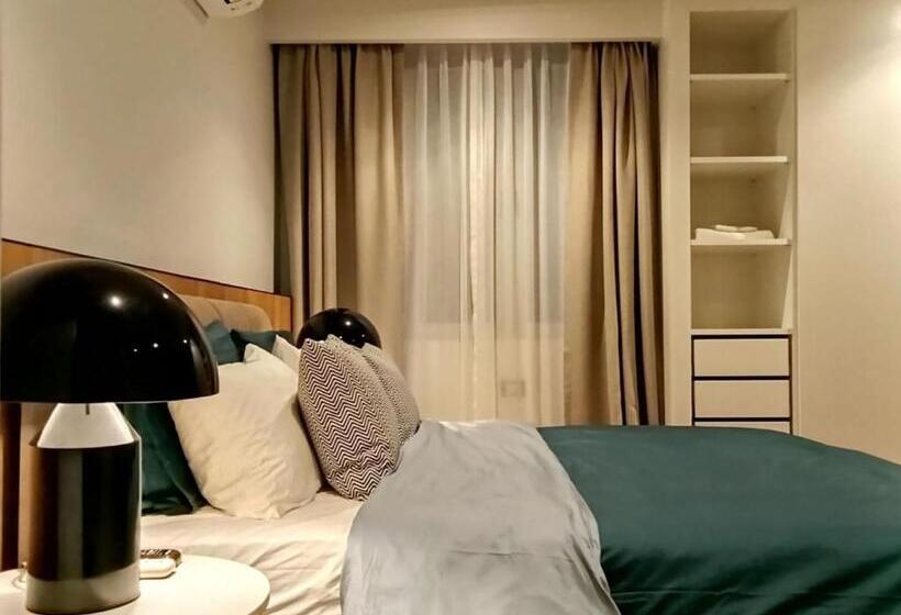 Waterfront Suites Phuket By Centara New