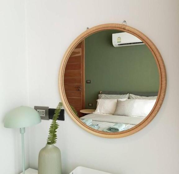 Waterfront Suites Phuket By Centara New