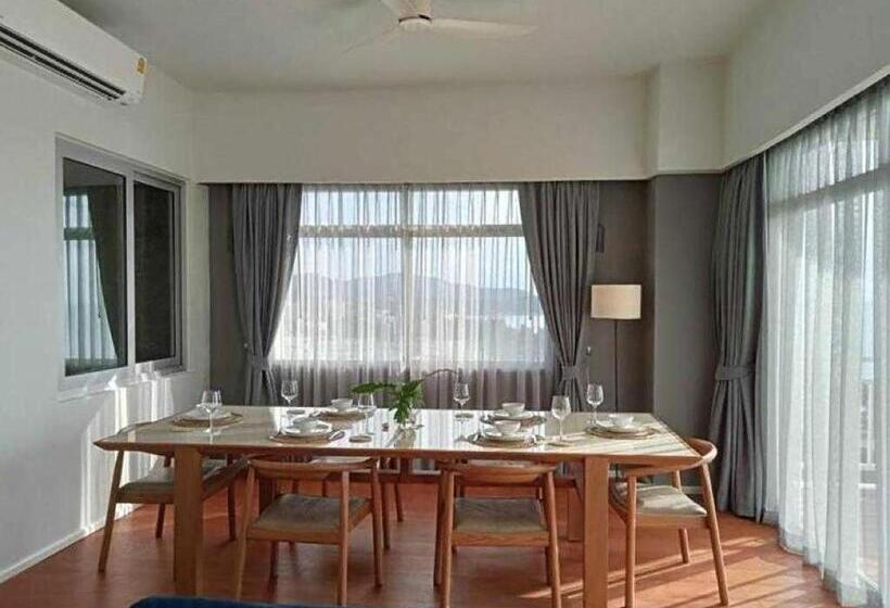 Waterfront Suites Phuket By Centara New