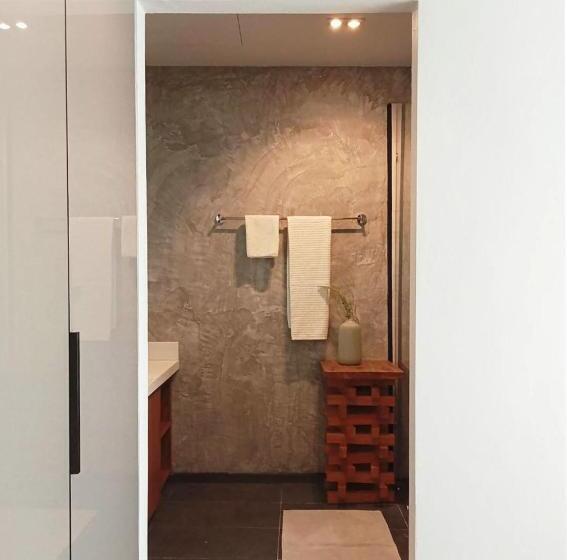 Waterfront Suites Phuket By Centara New