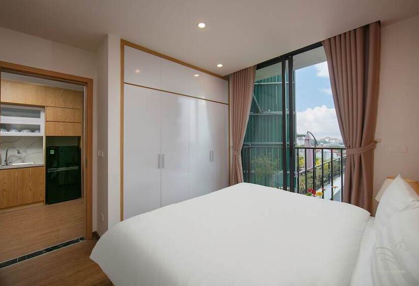 Westlake Pearl Aparthotel & Spa  By Pegasy Group